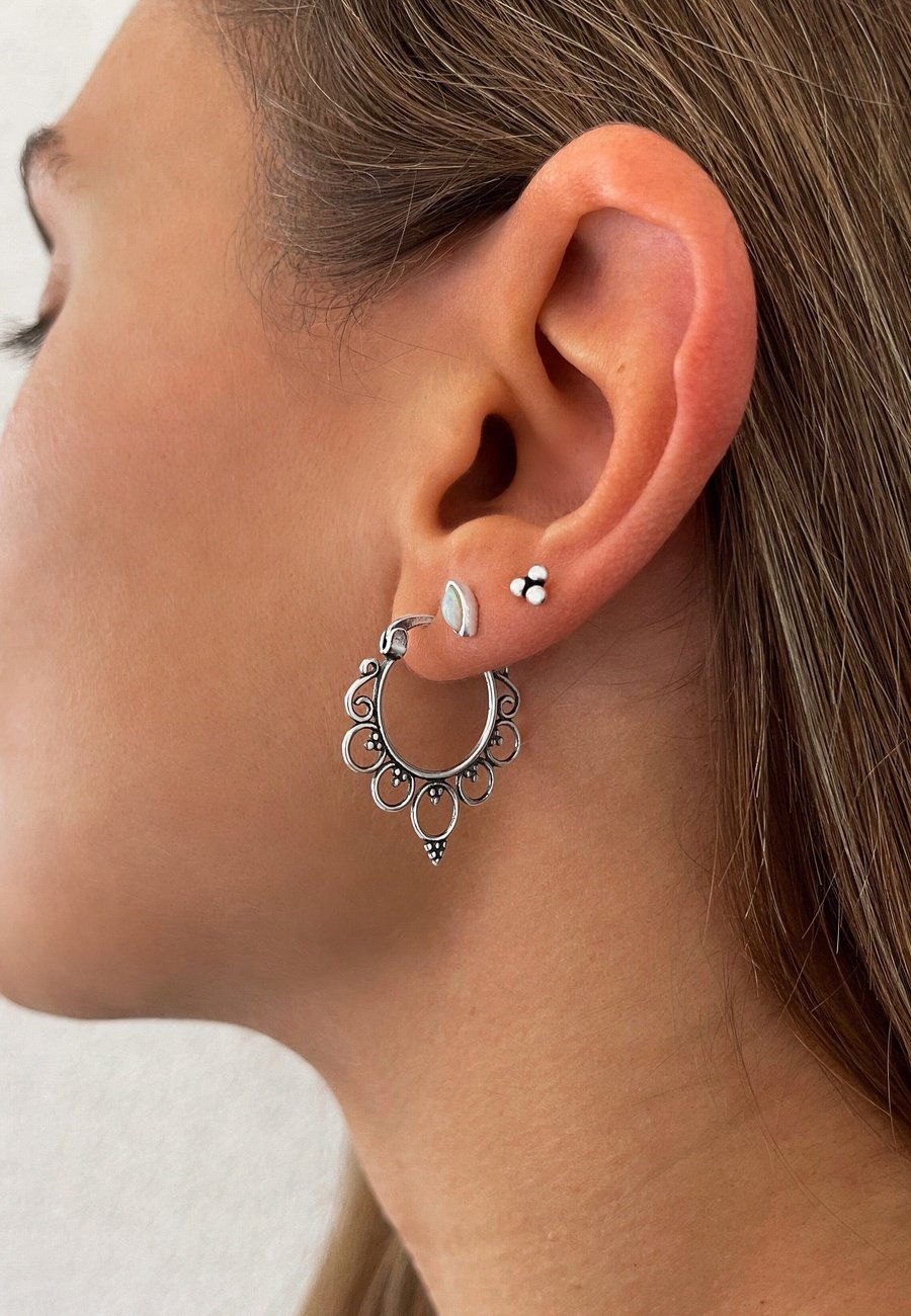 PENDIENTES ARAVINDA (16MM)